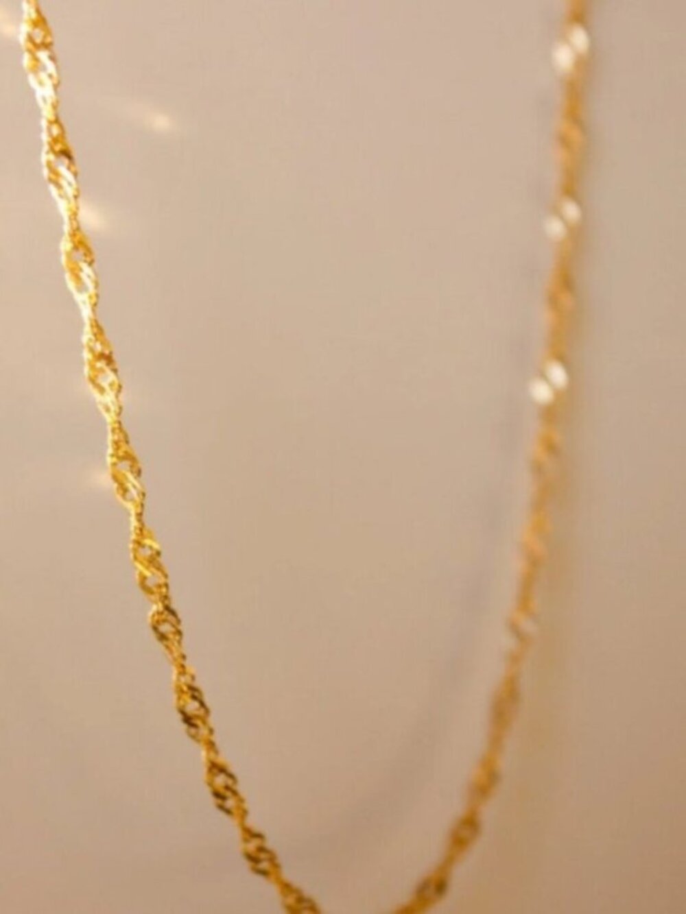 Gold Singapore Chain Necklace Twisted Sparkle Layering Necklace Waterproof Jewel